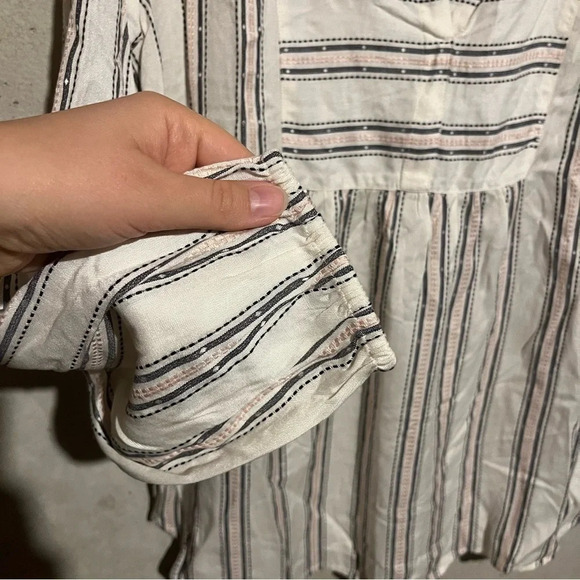 LOFT Blouse NWT Womens Medium White Striped Rayon Balloon Sleeve V Neck - Picture 5 of 11